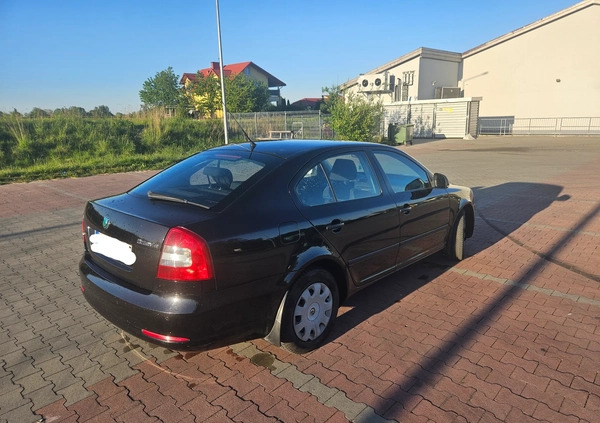 Skoda Octavia cena 15500 przebieg: 299000, rok produkcji 2009 z Tarczyn małe 191
